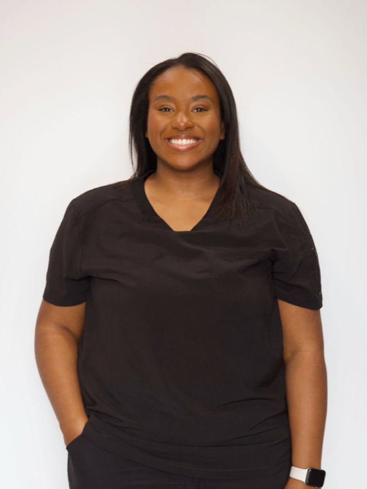 Arianna Currence Headshot